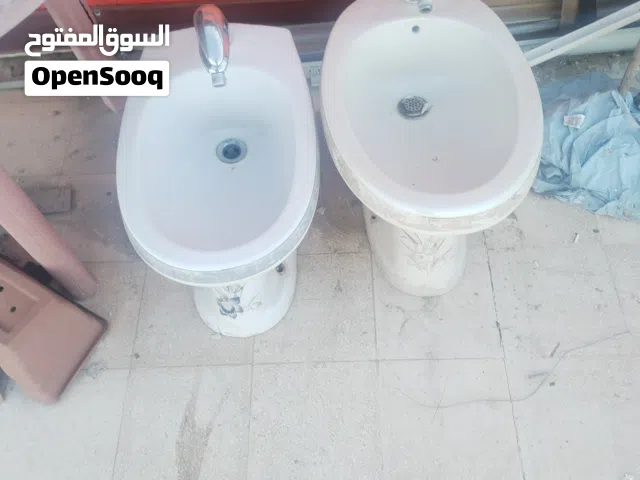 للبيع شطافه حمام زائد الخلاط عدد 2