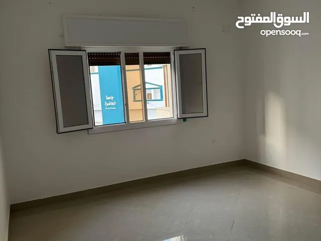 300 m2 4 Bedrooms Apartments for Rent in Tripoli Zawiyat Al Dahmani