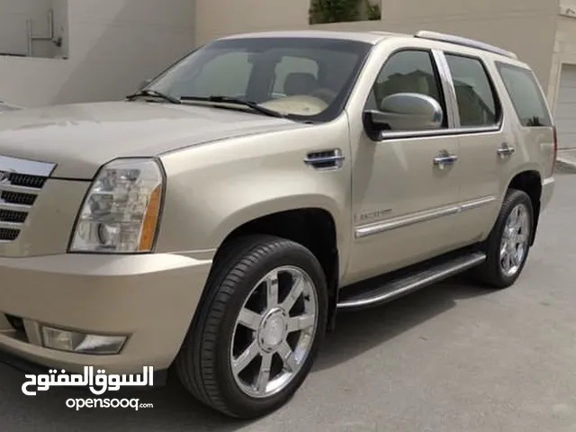 Cadillac Escalade 2007 in Northern Governorate