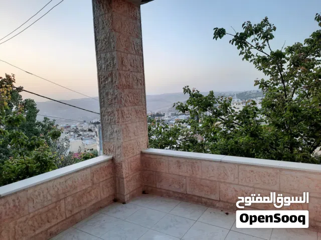 منزل طابقين للبيع