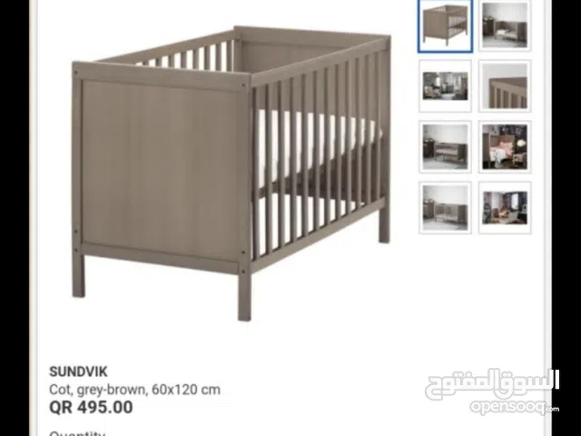 سرير اطفال من ايكيا