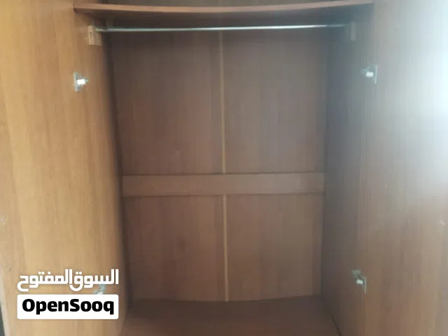 خزانه مستعمله بحاله ممتازة للبيع
