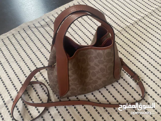brown Gucci for sale in Farwaniya