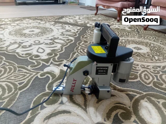 ماكينة خياطه للشوالات  والخيم والشوادر