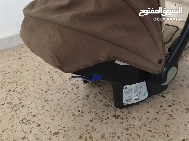 كرسي سيارة و فنفس القوت قعّماز