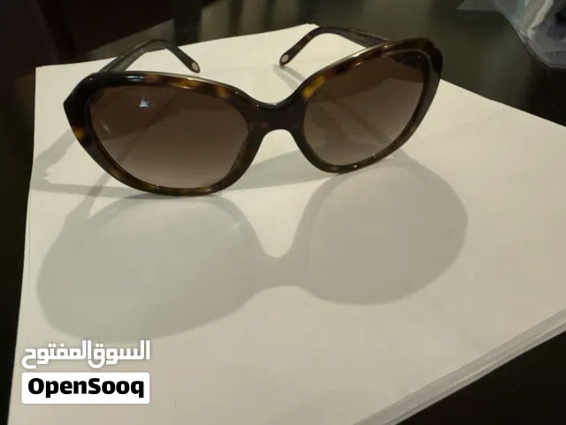 نظارة شمسية Tiffany & Co. نسائية اصلية