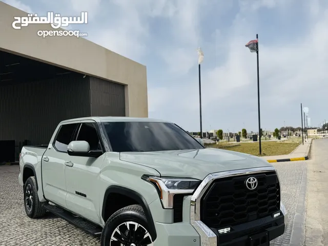 Used Toyota Tundra in Benghazi