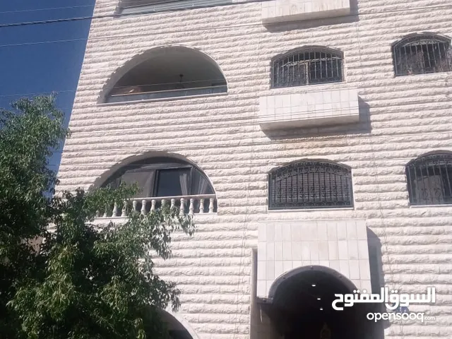240m2 4 Bedrooms Apartments for Sale in Amman Um Uthaiena