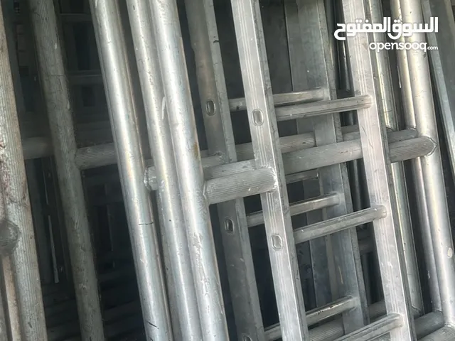 Aluminum scaffolding tower