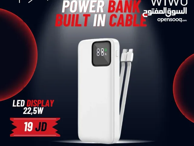 POWER BANK BUILT IN CABLE WIWI NEW