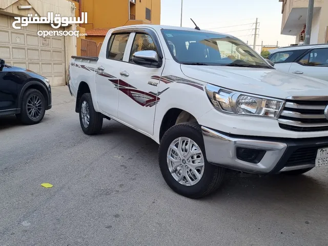 Used Toyota Hilux in Al Jubail