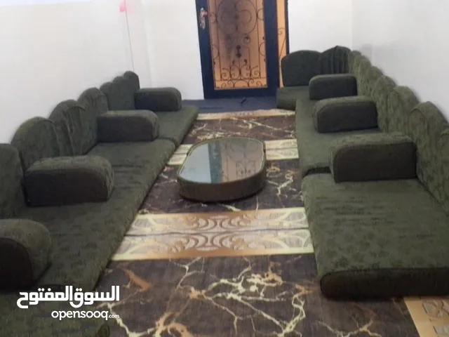 فرشات ومساند ومراكي