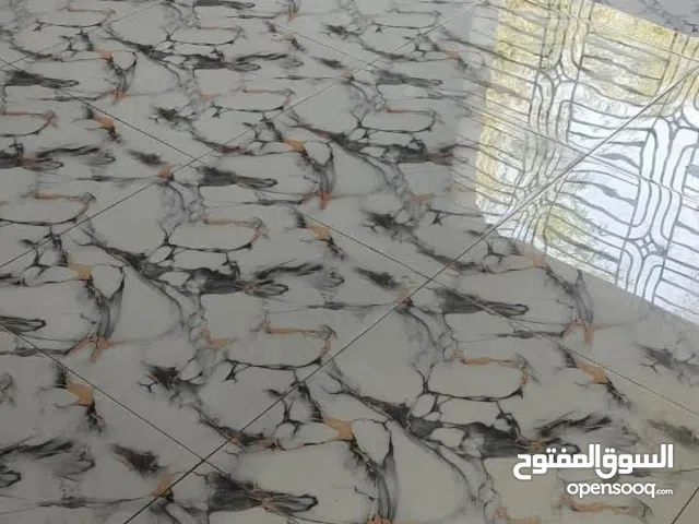 معلم بلاط سرامیک برسالین رجام کشانی (باکستانی)  فني تركيب بلاط وسيراميك محترف – شغل نظيف وعلى المتر