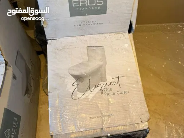 حمامات جديدة كاملة شاور بوكس ومغسلة و مقعد غربي