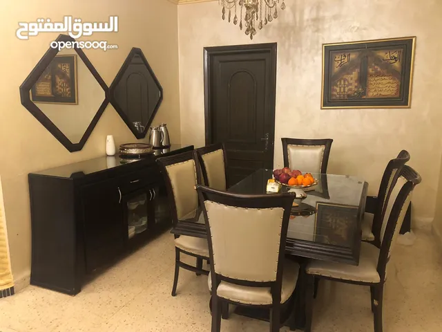 200m2 3 Bedrooms Apartments for Rent in Amman Tabarboor