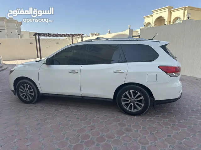 نيسان باثفندر 2015