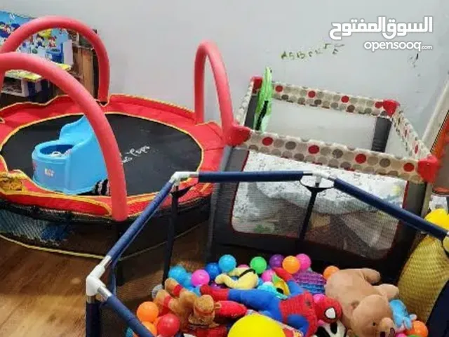 Kids trampoline, play pen, ball pit and toddler play