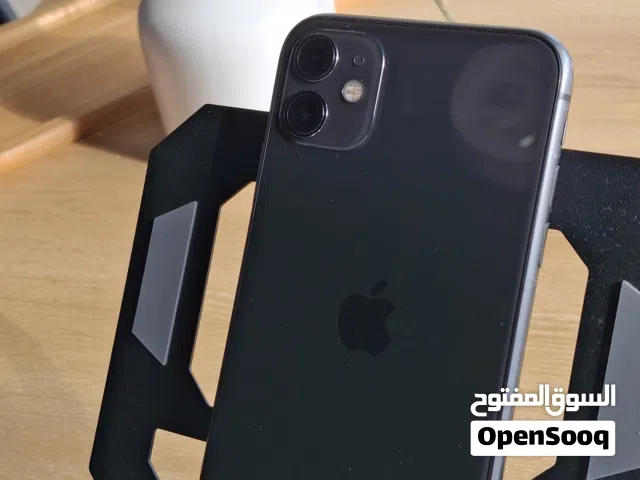 Apple iPhone 11 128 GB in Dhofar