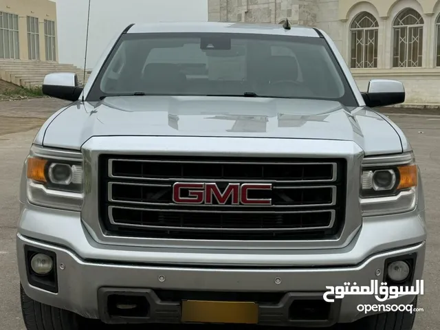 Used GMC Sierra in Dhofar