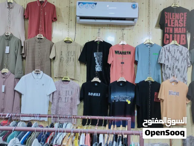 محل ملابس رجالي شبابي اطفال للبيع شلعه واحده