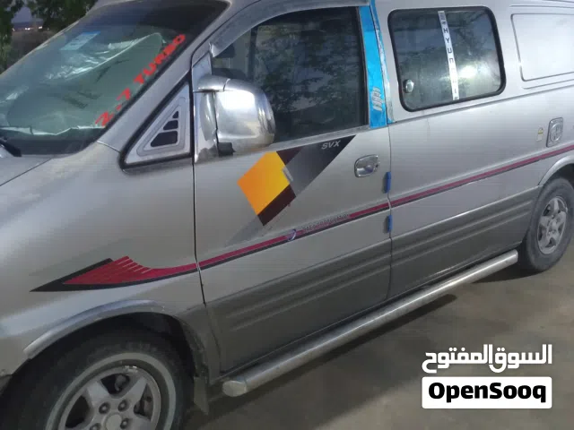 2002 هيونداي H1