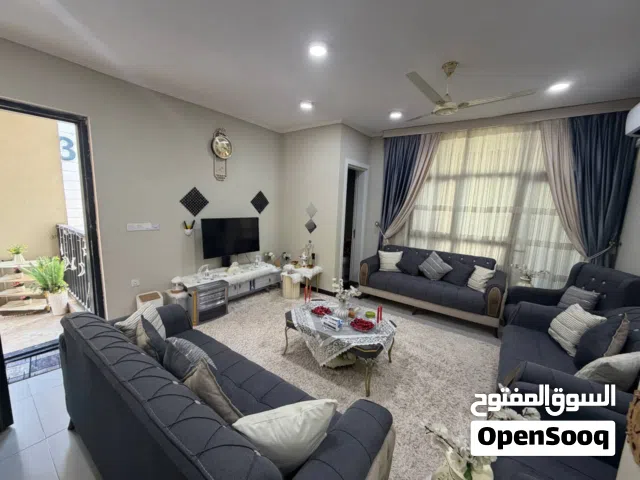 ايجار شقه مؤثثه مجمع السلام السكني حي الجهاد