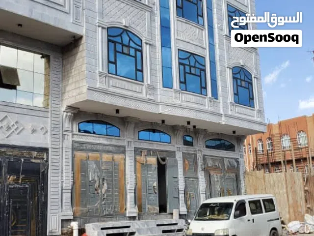 220 m2 4 Bedrooms Townhouse for Sale in Sana'a Shu'ub
