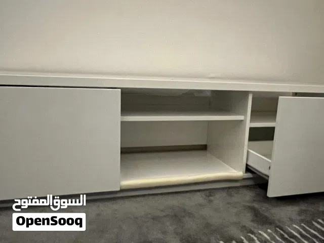 طاوله تلفاز ايكيا للبيع