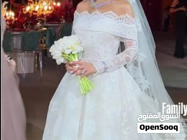 فستان زفاف للايجار