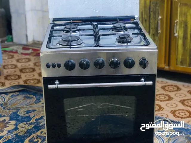 طباخ نظيف شرط الشغل ابو الفرن