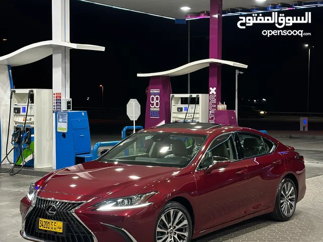 عرض خيالي وأقوى سعر في السوق لكزس ES350 2020 الفل اوبشن قمة في النظافة وبسعر خيالي