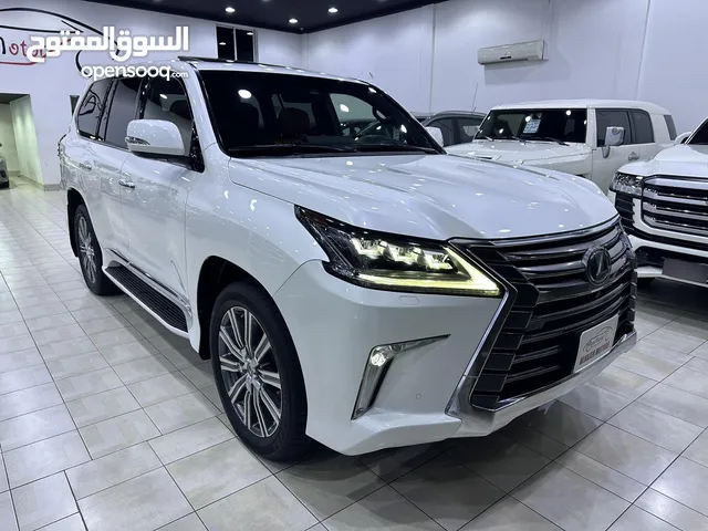 2016 LEXUS LX570