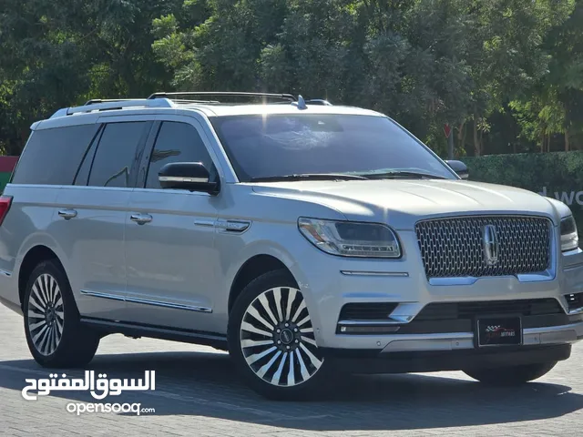 LINCOLN NAVIGATOR 2018 GCC // FSH // ORGINAL PAINT // ACCIDENT FREE // PERFECT CONDITION