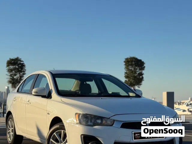 للبيع لانسر موديل 2017 عداد 117 الف ماكينه 2000 سي سي