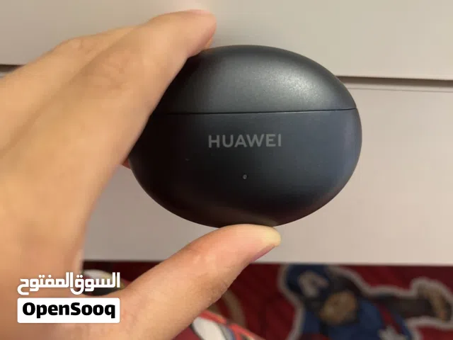 سماعات Huawei مستعملة