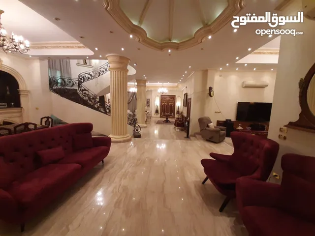 1200 m2 5 Bedrooms Villa for Sale in Cairo Fifth Settlement