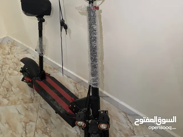 سكوتر كهربائي بمقعد ماشي 40 مايل بس (جديد)