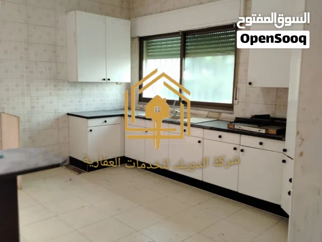 شقة / مميزة / للإيجار / 3نوم / موقع مميز / الجاردنز