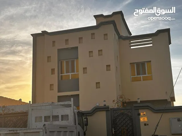 243 m2 4 Bedrooms Villa for Sale in Muscat Amerat