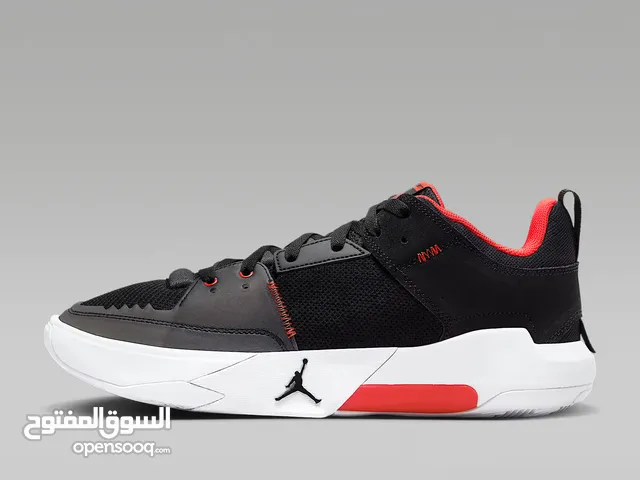 Nike AIR Jordan - جديد اصلي وارد المانبا , لم يلبس بعد ولا مرة خارج البيت