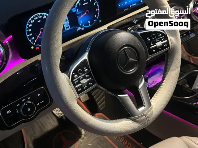2021 مرسيدس بنز الفئة-A A 220