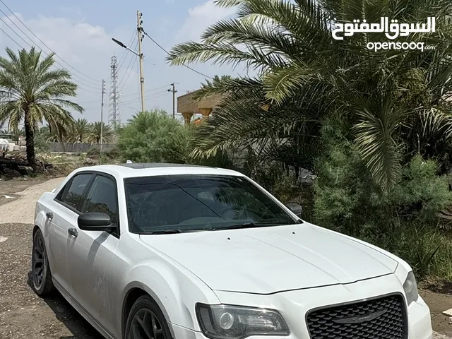 Chrysler 300 2018 in Basra