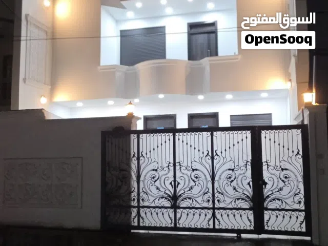 450 m2 More than 6 bedrooms Townhouse for Sale in Baghdad University