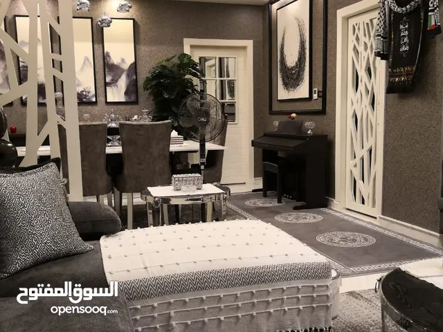 شقة فاخرة سوبر ديلوكس مساحة 217 متر للبيع من المالك مباشرة في الجبيهة - حي المنصور بإطلالة دائمة