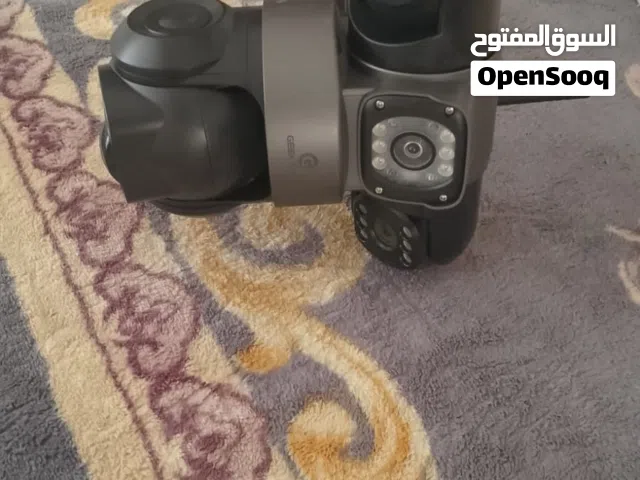 كاميرا جديده مستخدمه شي قليل فيها ضمان