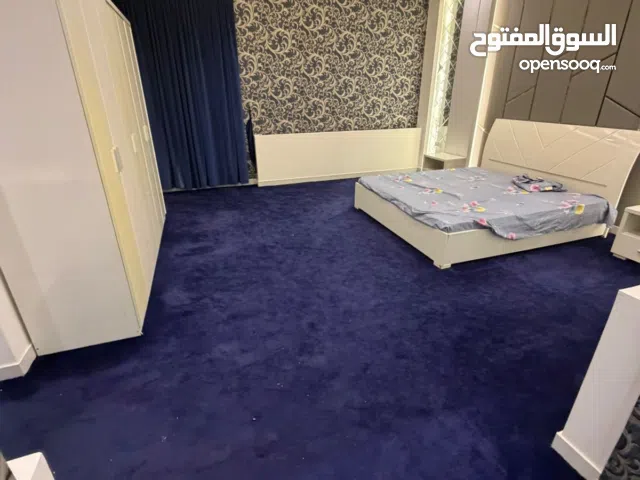 غرفة و صالة بالمعبيله الثامنه مفروش شاملة الفواتير + الصيانة