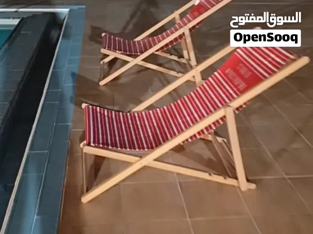 كرسي سباحة خشب واحد فقط جديد