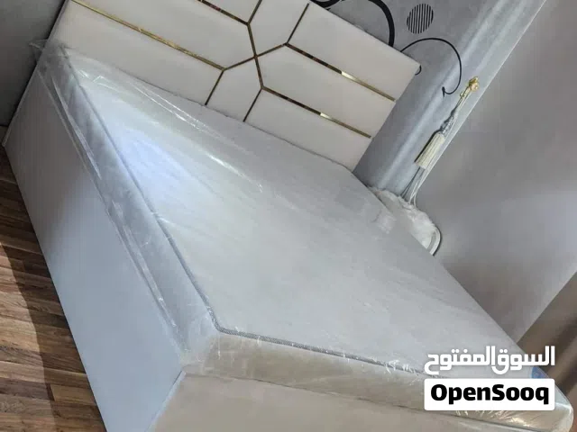اثاث ومفروشات