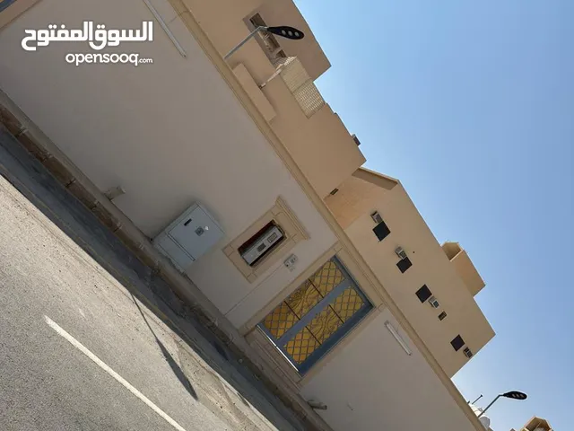 400 m2 5 Bedrooms Townhouse for Sale in Al Riyadh Dhahrat Laban