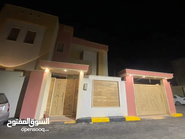 400 m2 More than 6 bedrooms Villa for Sale in Tripoli Al-Sabaa
